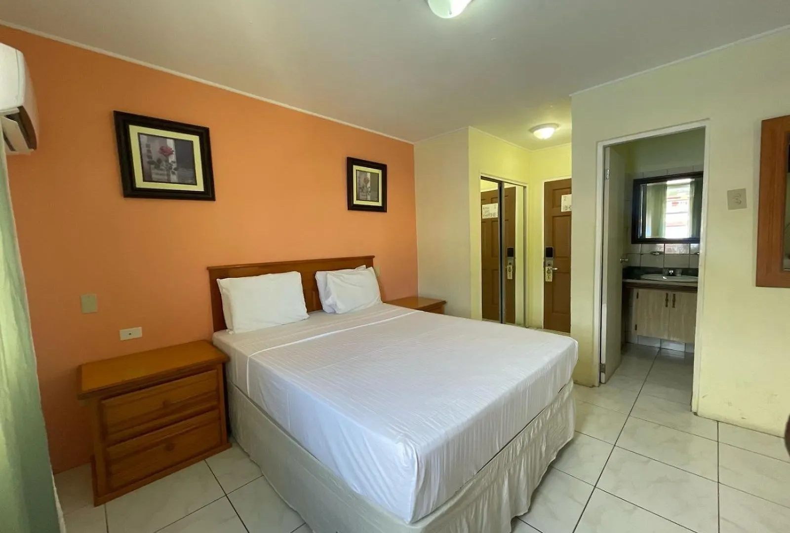 Seaview Beach Hotel Philipsburg