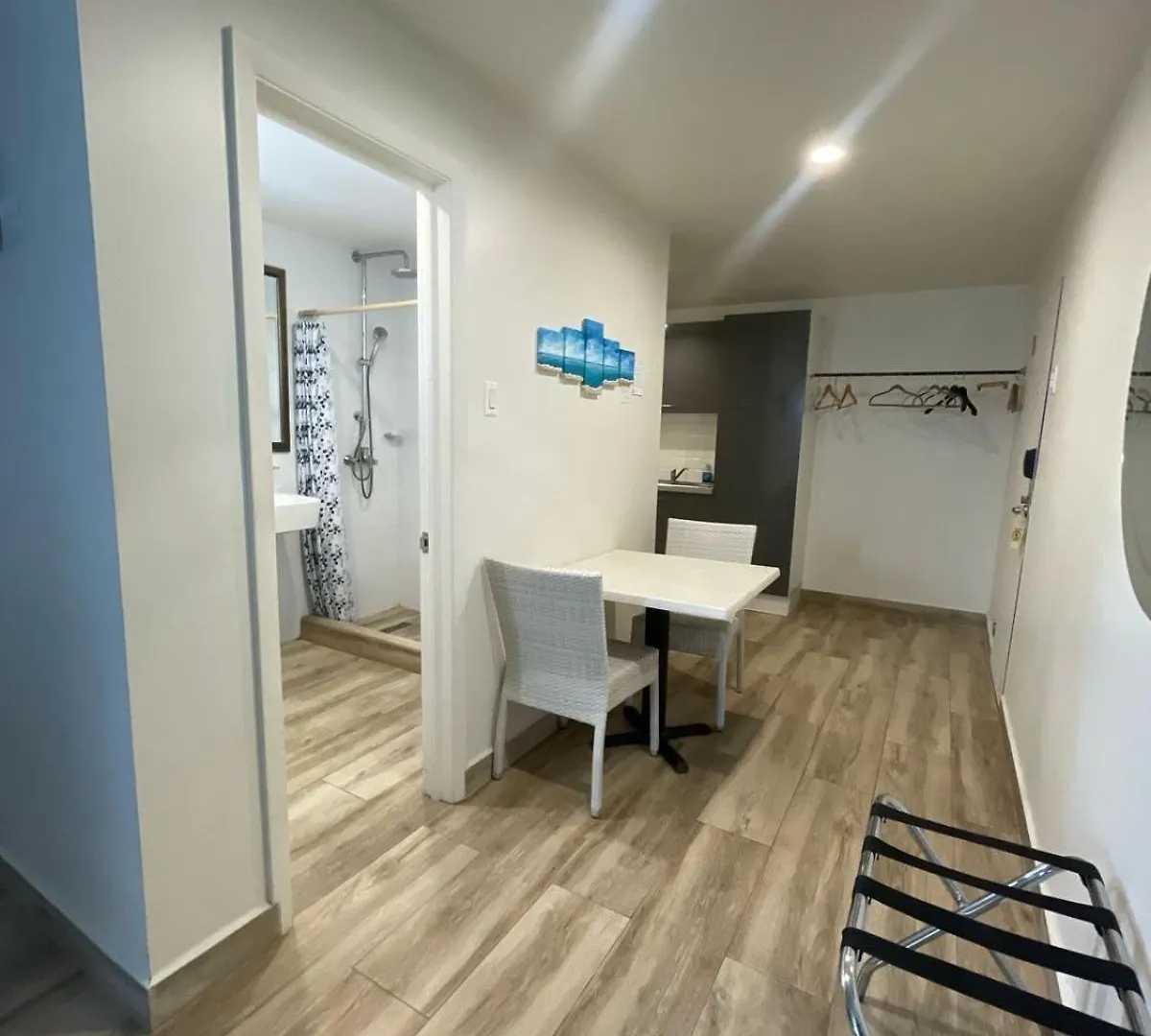Seaview Beach Hotel Philipsburg  3*, Philipsburg (Sint Maarten)