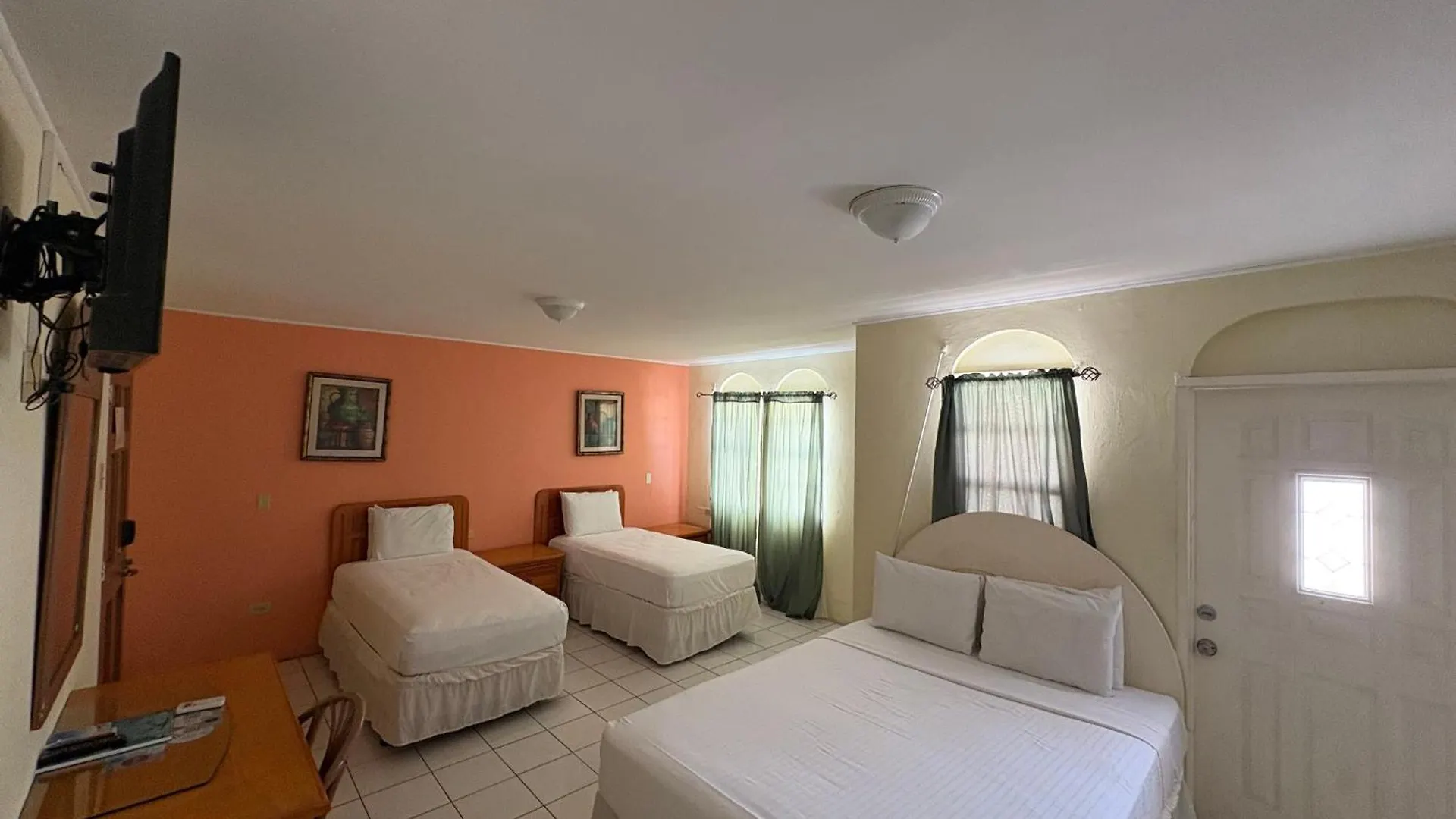 Seaview Beach Hotel Philipsburg  3*, Philipsburg (Sint Maarten) Sint Maarten